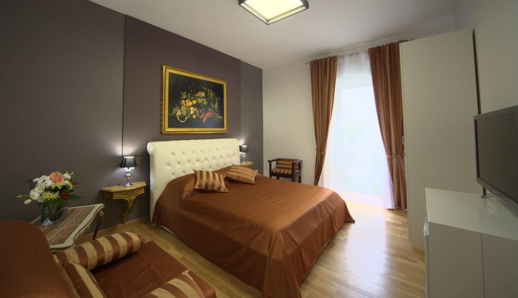 Hotel Astoria Golden House Roma Habitación foto